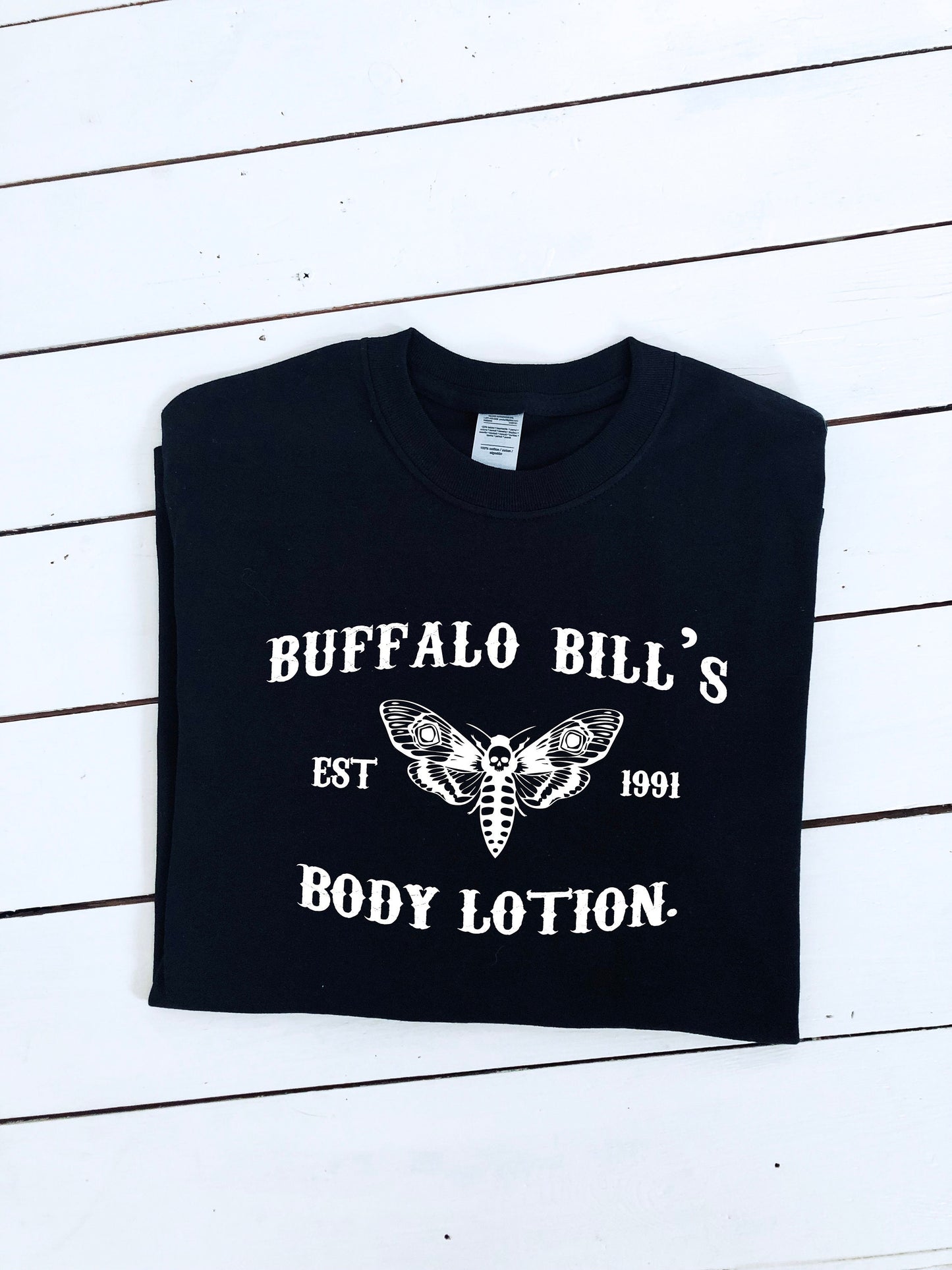 Buffalo Bill's body lotion est 1991 print unisex T-shirt, halloween clothing, horror, halloween costume, women's sizes, horror fan, insta