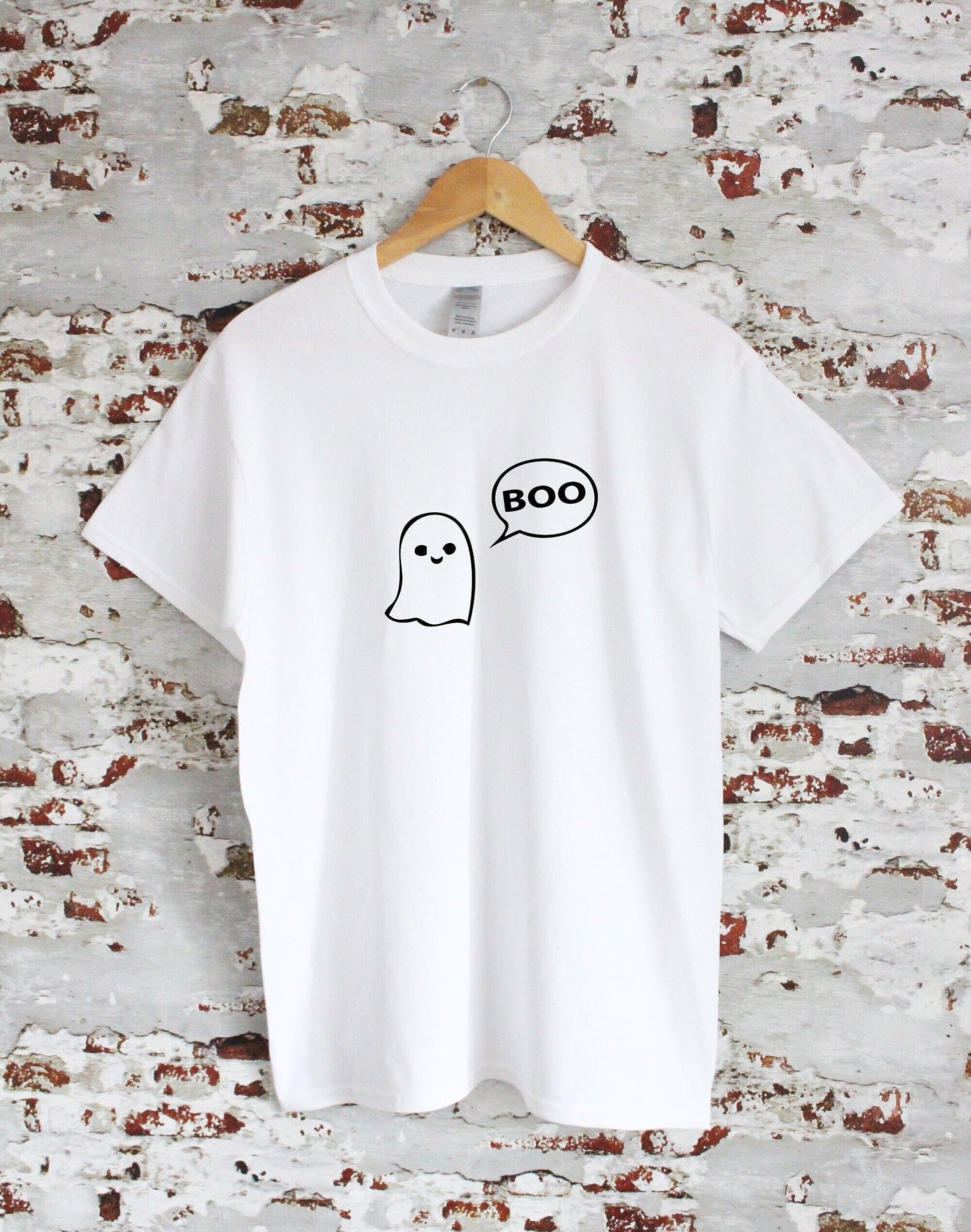 Friendly ghost saying boo print T-shirt with size variations, unisex, multiple colours, halloween, spooky, intsa, horror clothing